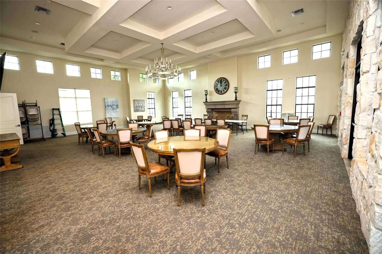 Image 30 of 41 For 264 Soliera Street