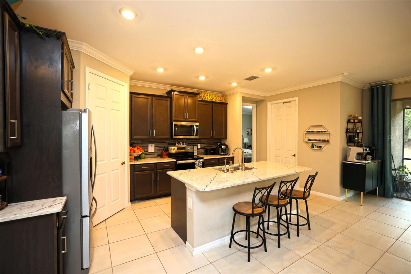 Image 8 of 41 For 264 Soliera Street