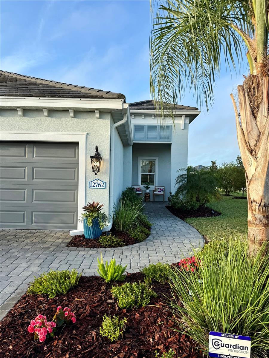 Details for 12762 Palatka Drive, VENICE, FL 34293