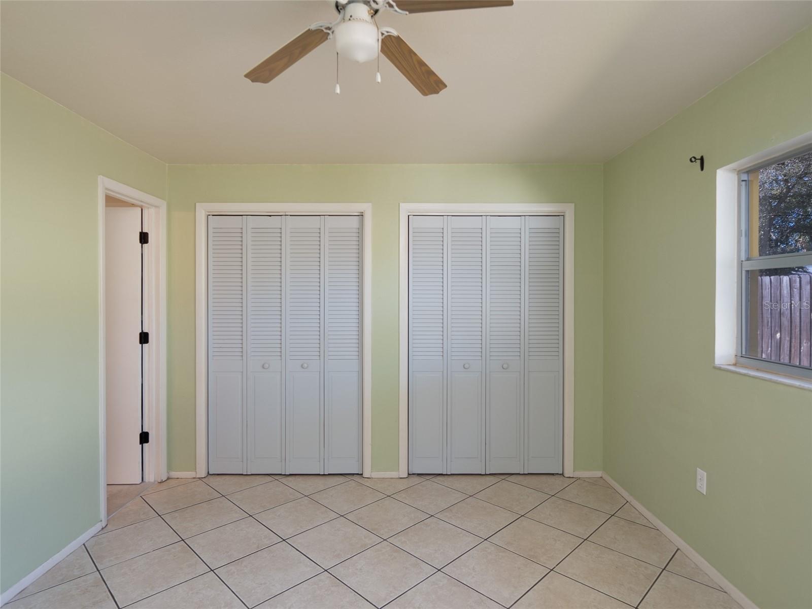 Image 18 of 52 For 5338 Colewood Pl