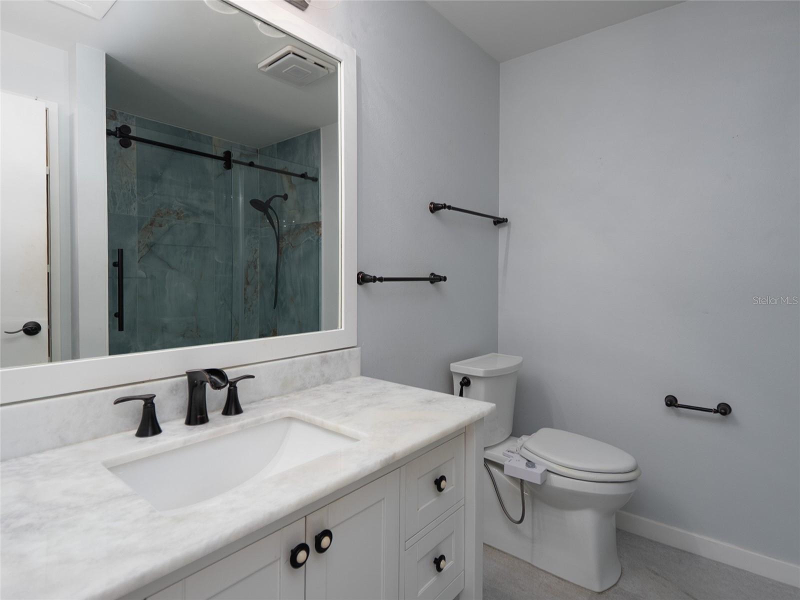 Image 20 of 52 For 5338 Colewood Pl