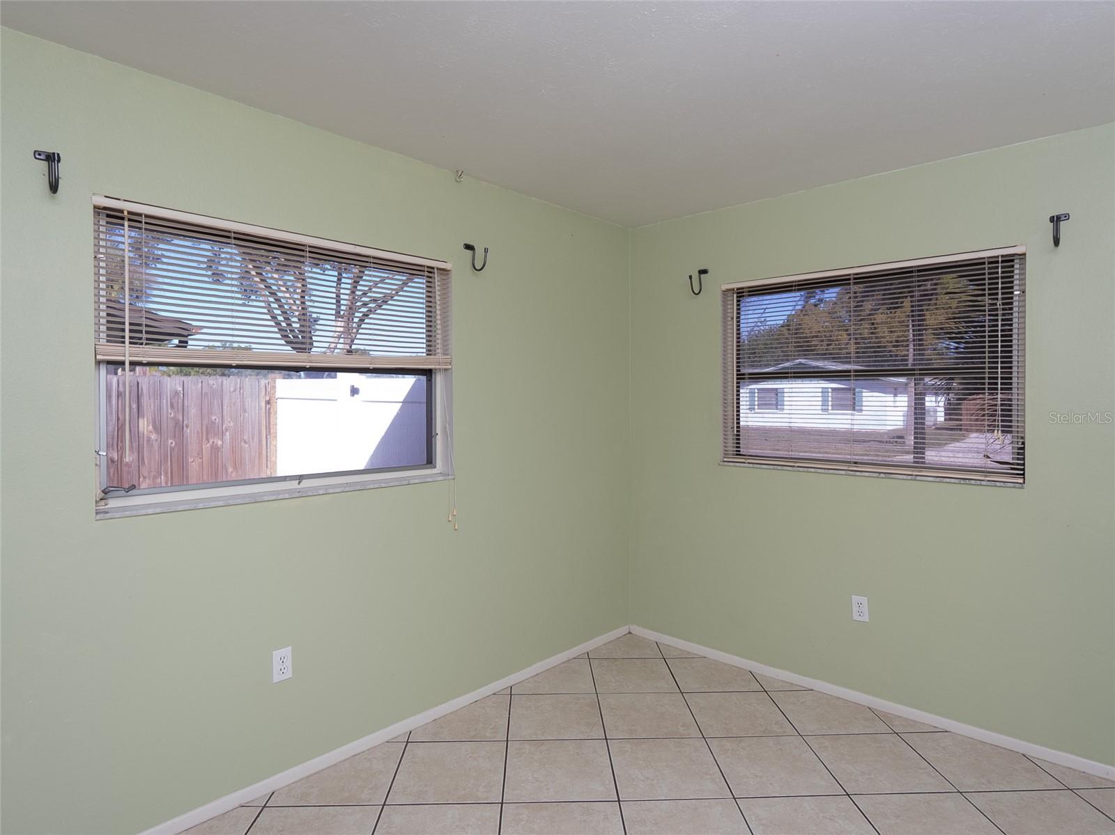 Image 28 of 52 For 5338 Colewood Pl