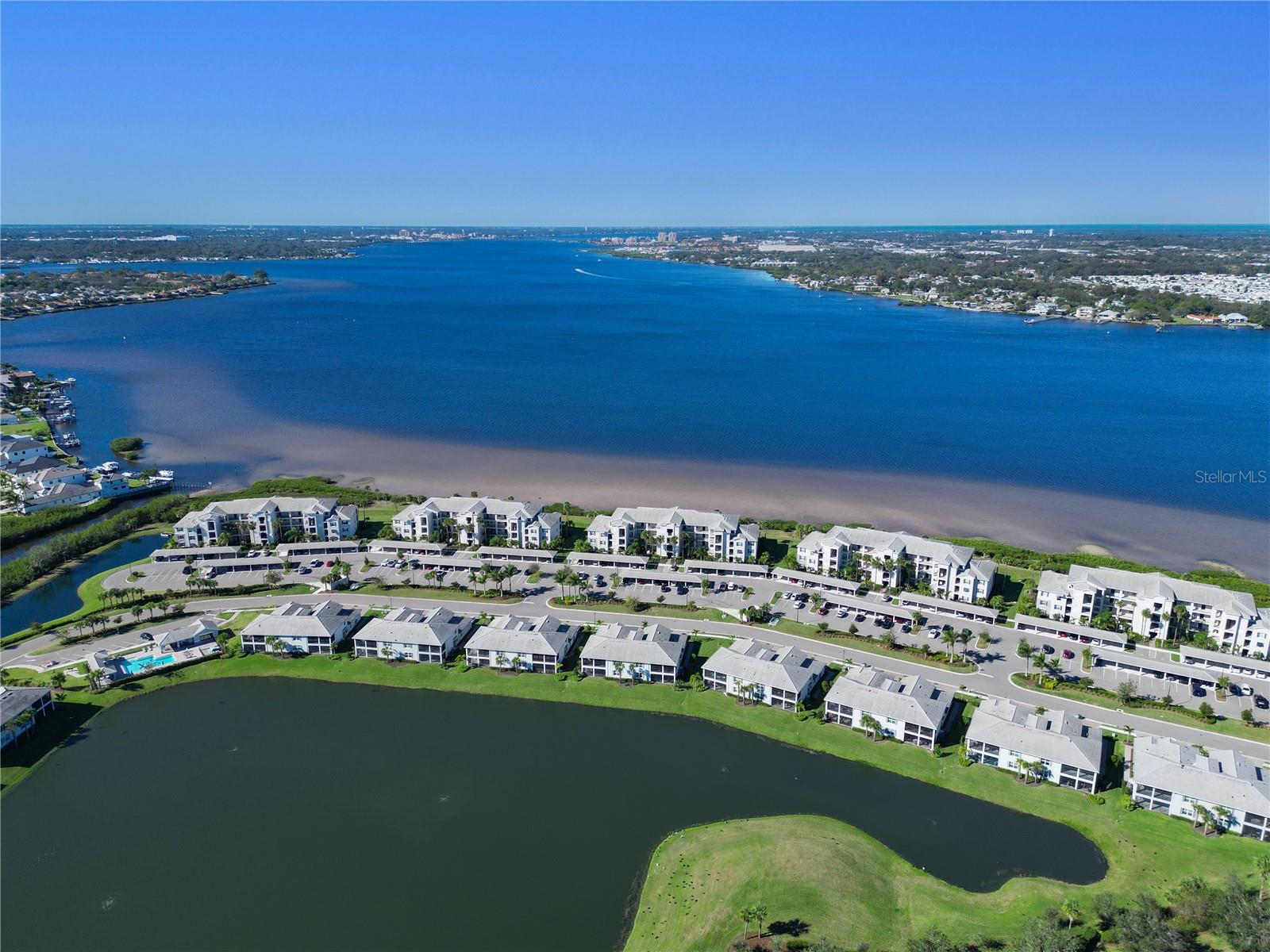 Image 34 of 51 For 901 Tidewater Shores Loop 412