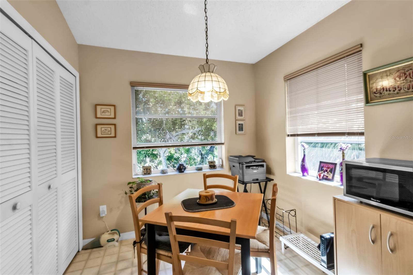 Image 18 of 58 For 5000 Lemon Bay Drive