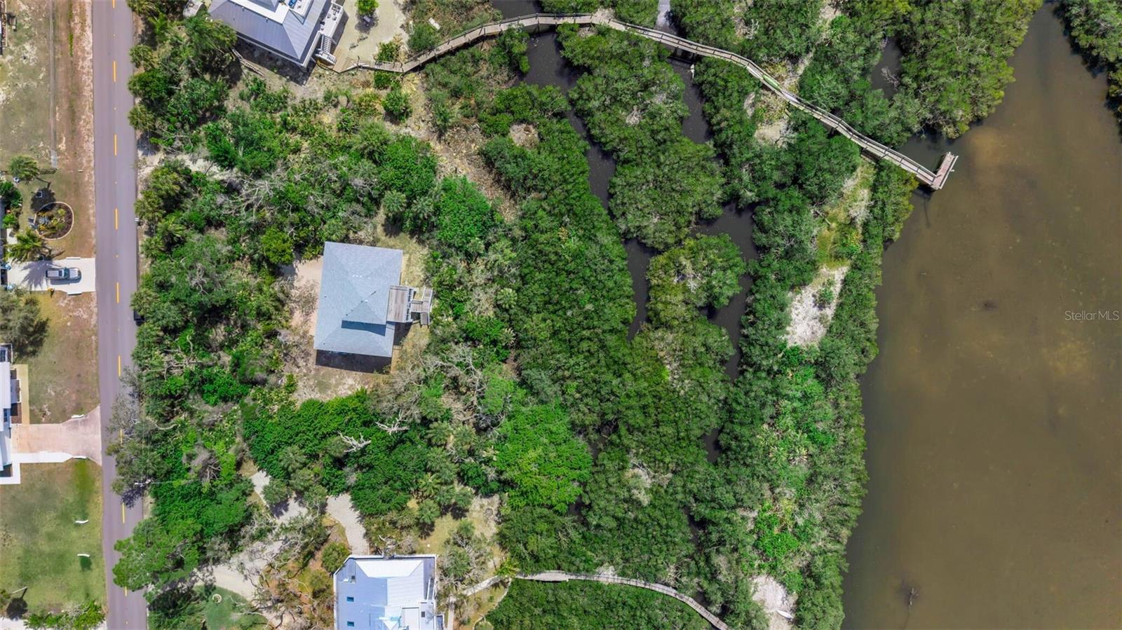 Image 5 of 58 For 5000 Lemon Bay Drive