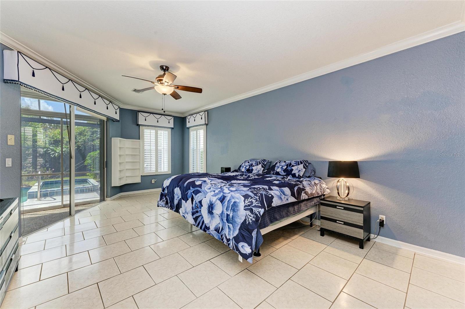 Image 16 of 62 For 26211 Feathersound Drive