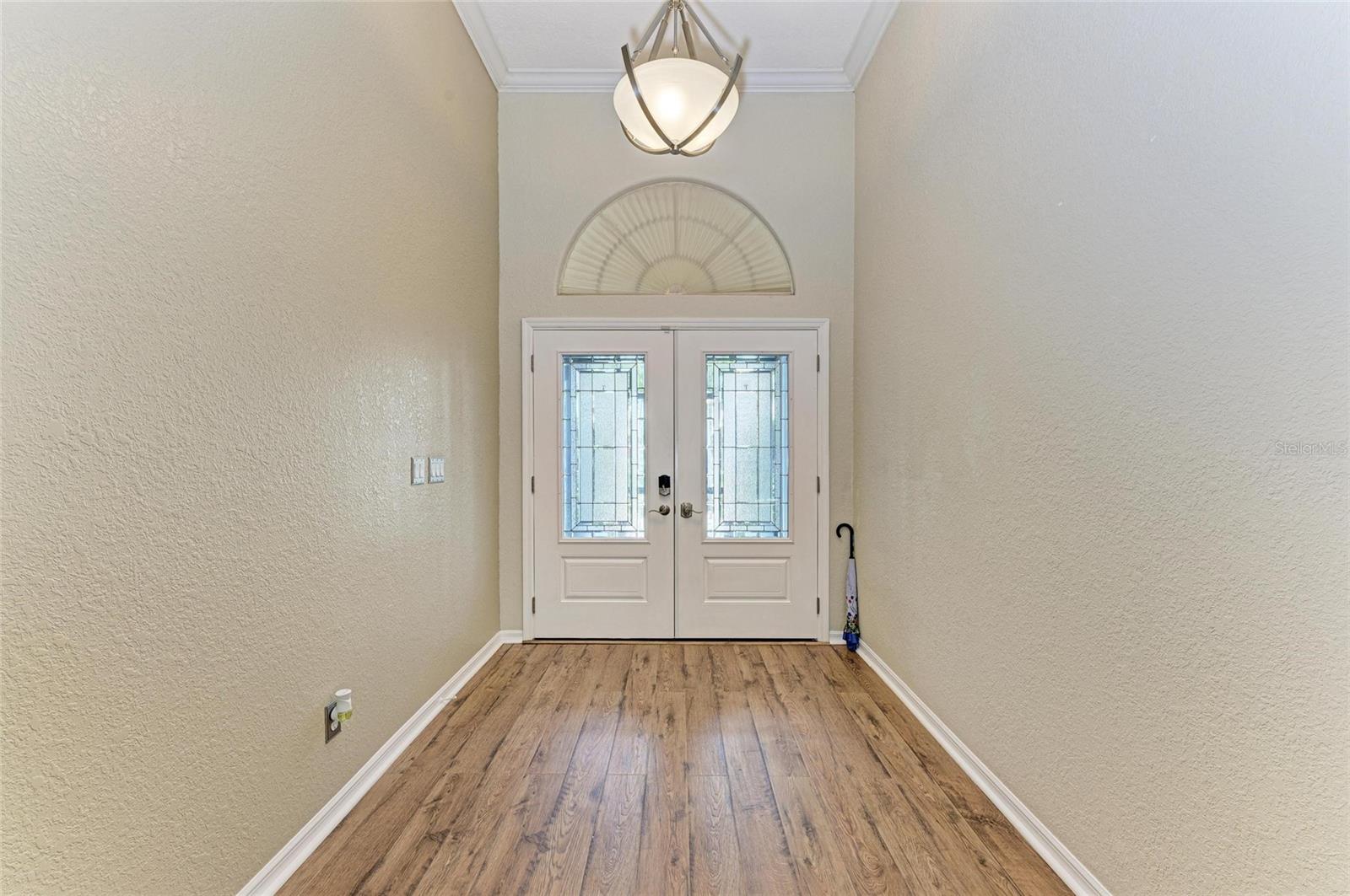 Image 5 of 62 For 26211 Feathersound Drive