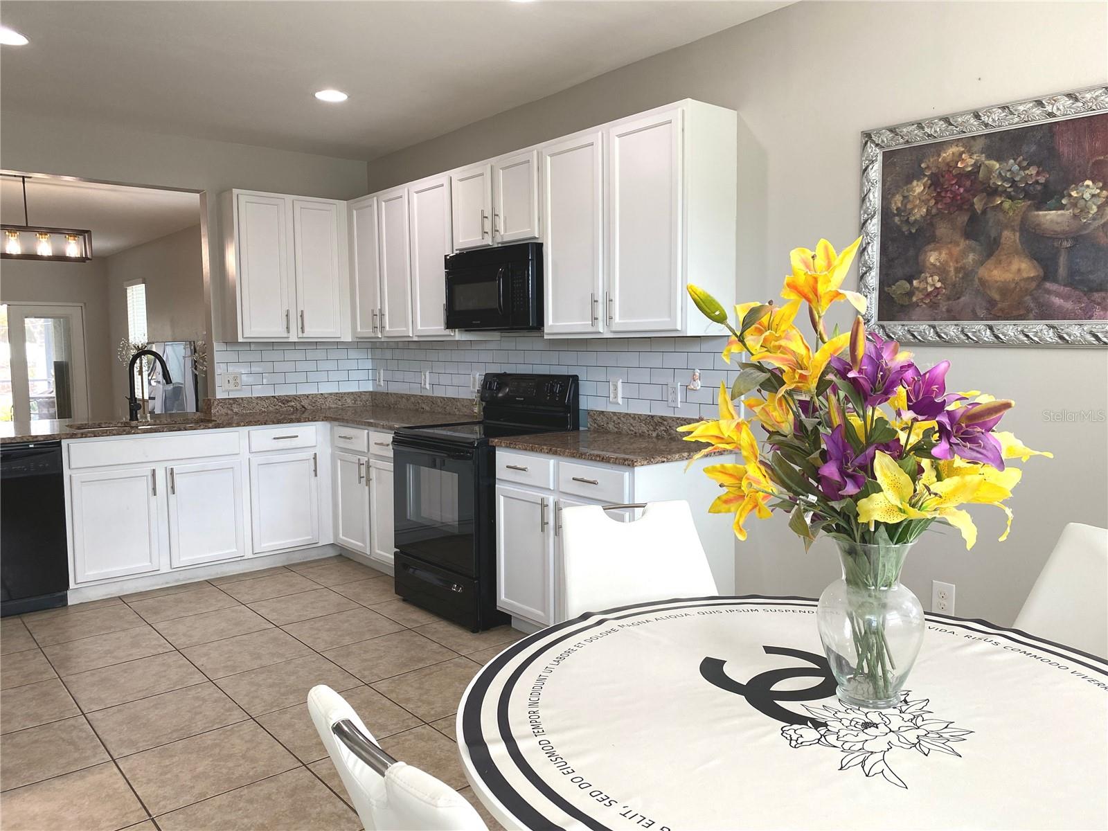 Image 10 of 33 For 8948 Mondial Court