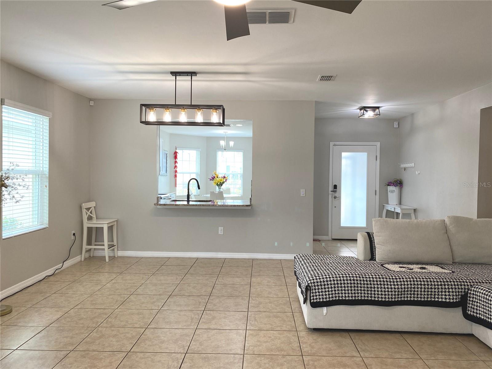 Image 4 of 33 For 8948 Mondial Court