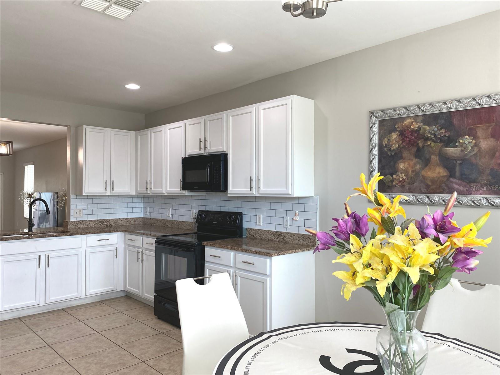 Image 8 of 33 For 8948 Mondial Court