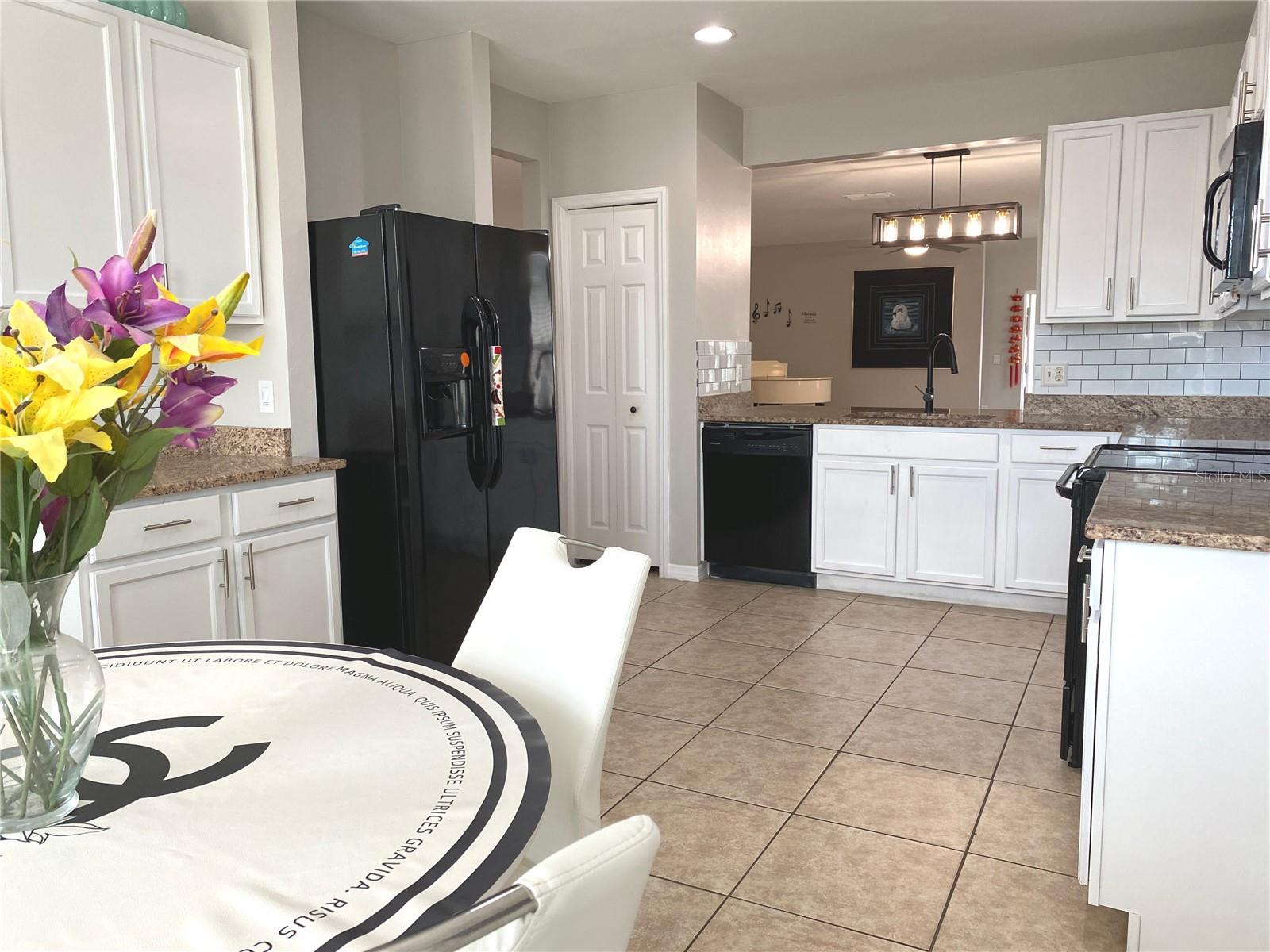 Image 9 of 33 For 8948 Mondial Court