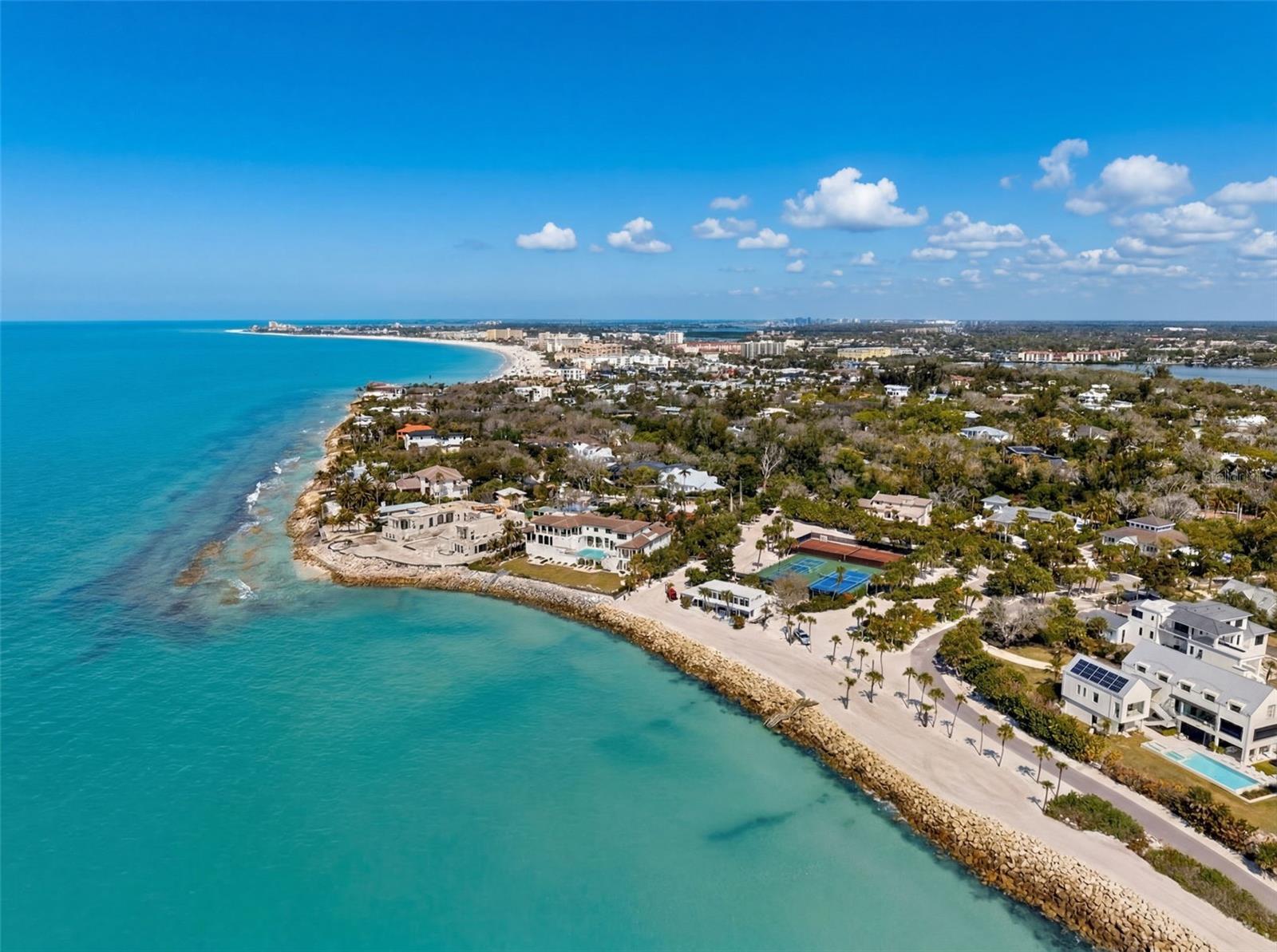 Image 72 of 82 For 7108 Midnight Pass Road