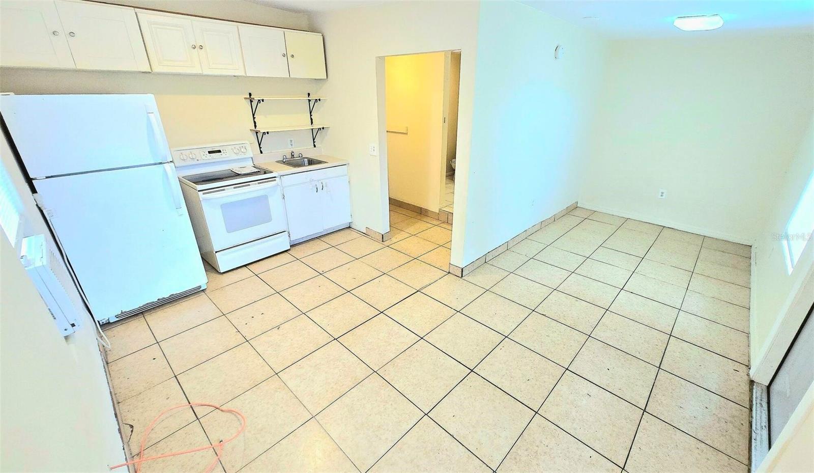 Image 2 of 3 For 2014 10th Street W B