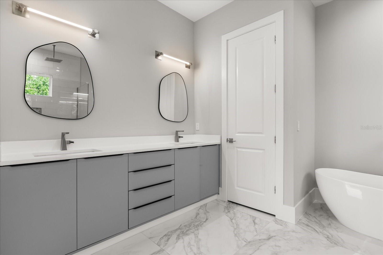 Image 37 of 57 For 1521 Chestnut Avenue