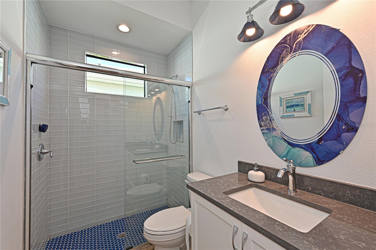 Image 21 of 35 For 8013 Clearwater Court