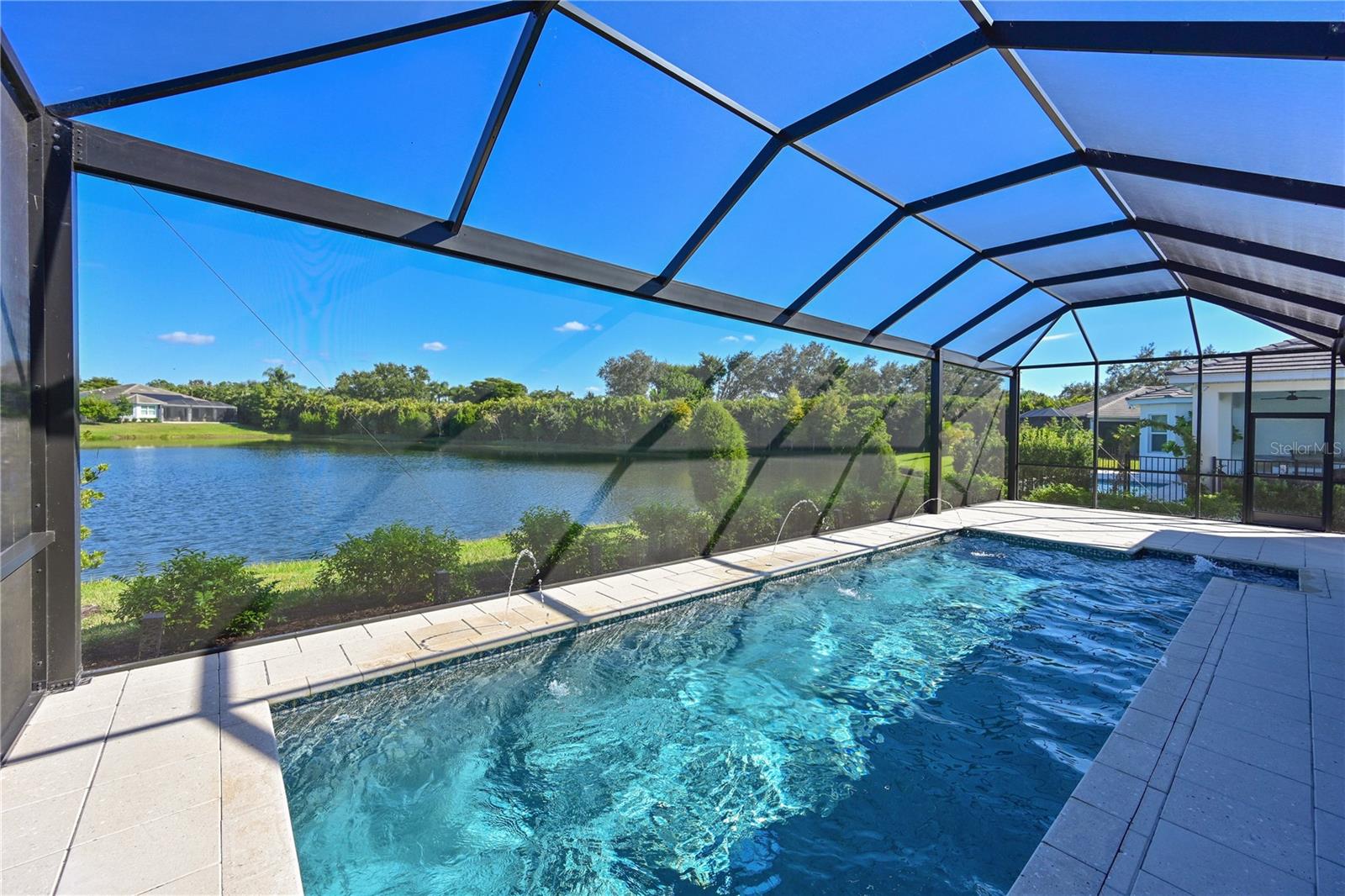 Image 27 of 35 For 8013 Clearwater Court