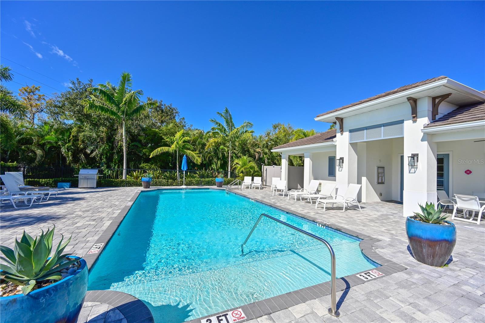 Image 31 of 35 For 8013 Clearwater Court