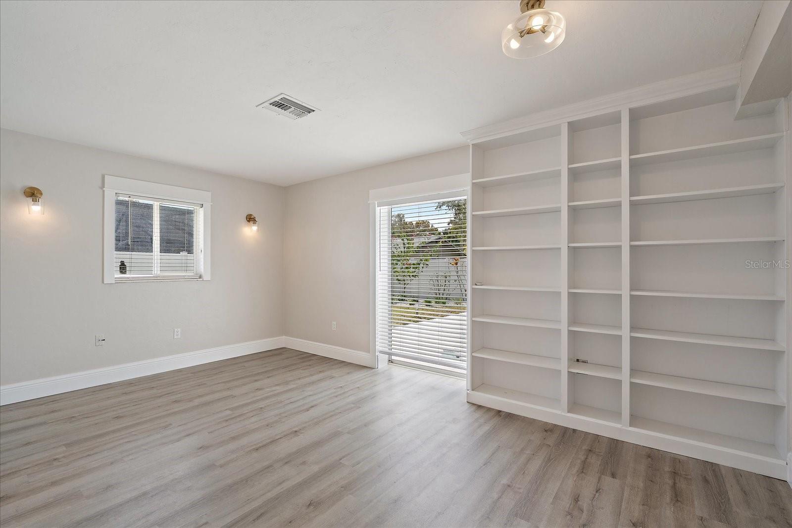 Image 16 of 43 For 3118 Key Way