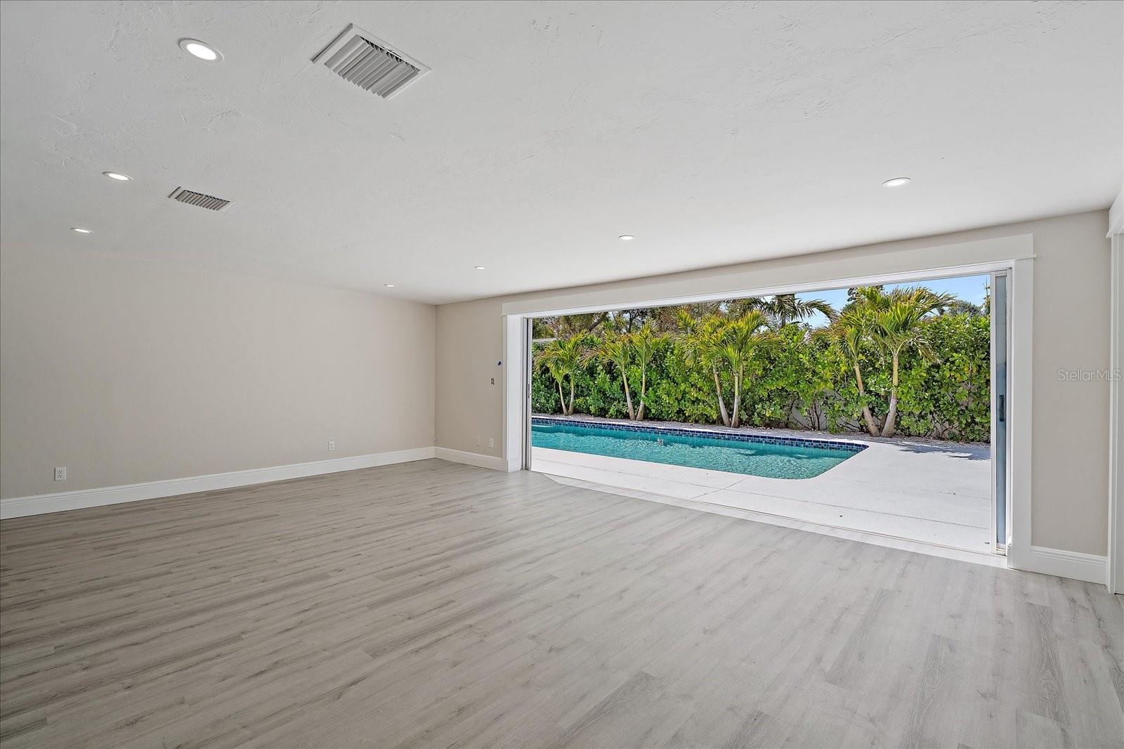 Image 3 of 43 For 3118 Key Way