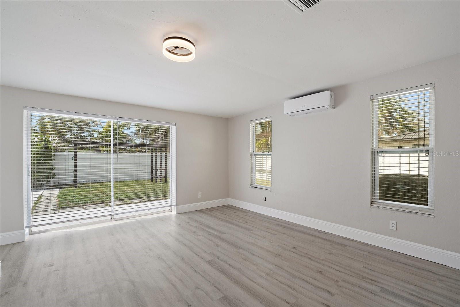 Image 32 of 43 For 3118 Key Way