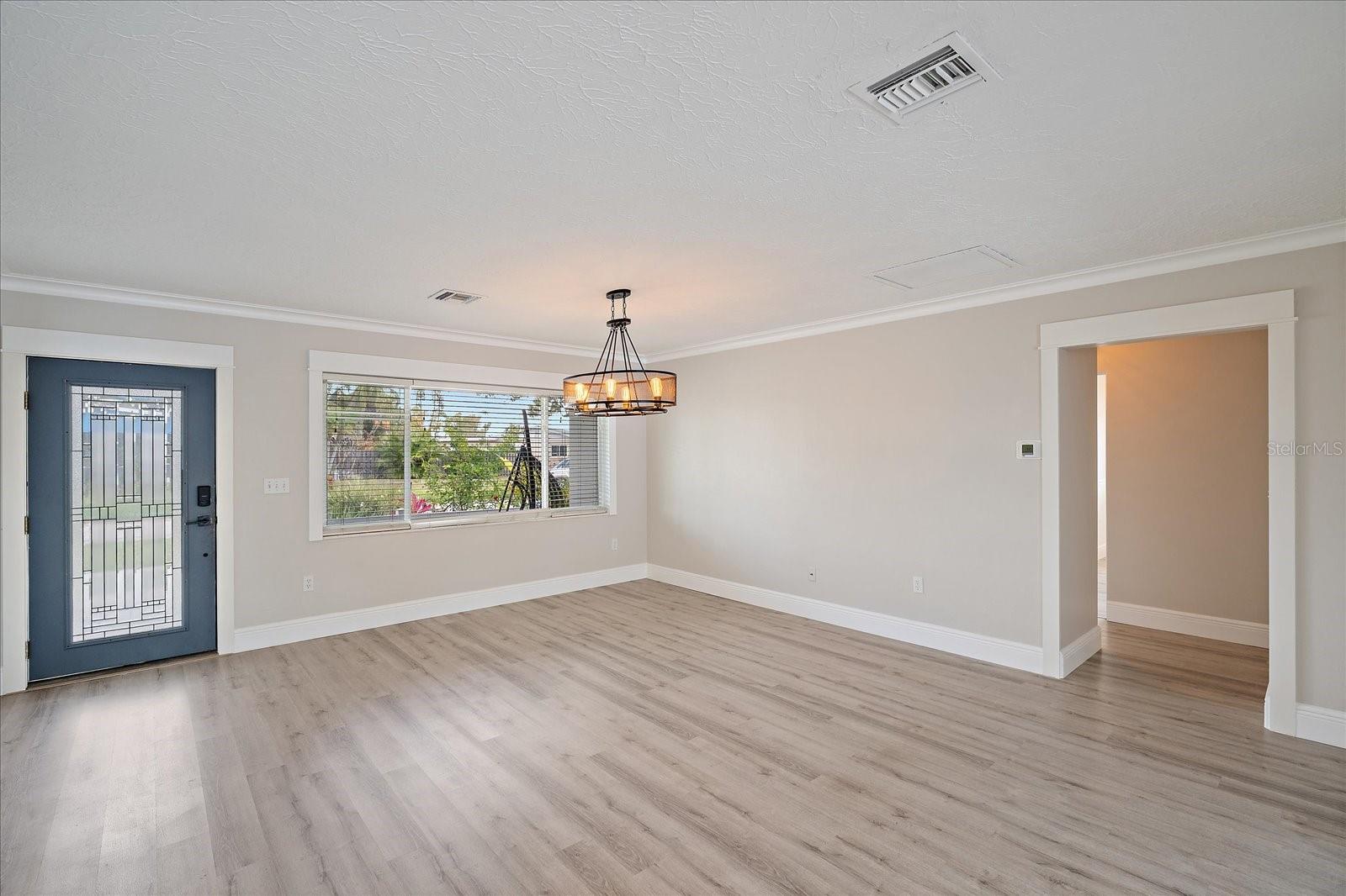 Image 7 of 43 For 3118 Key Way