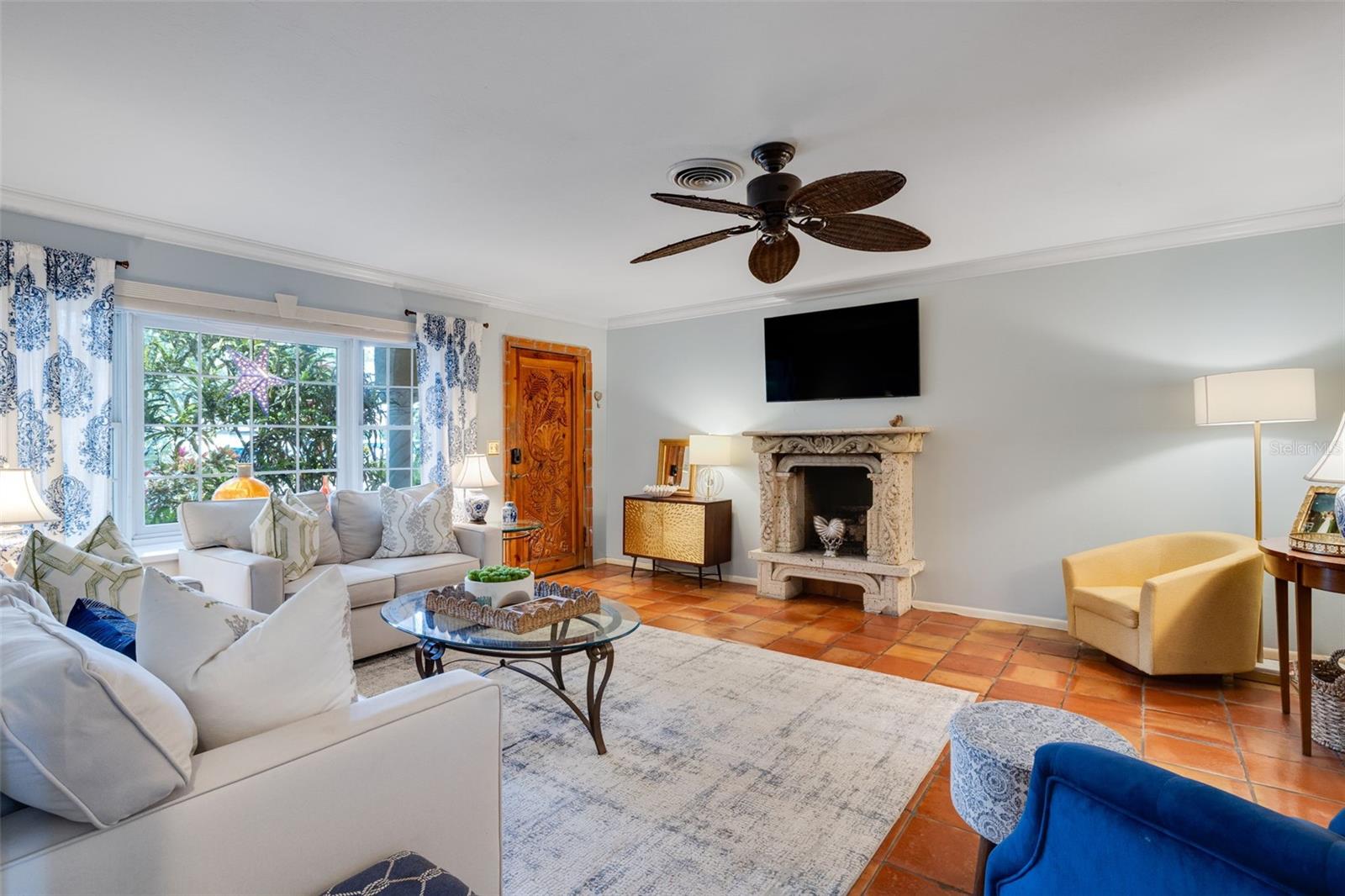 Image 13 of 31 For 239 Sovrano Road