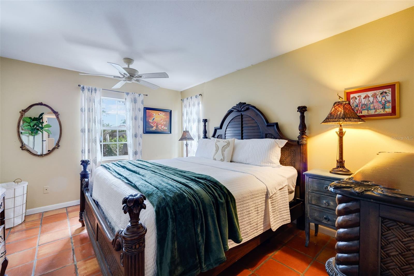 Image 14 of 31 For 239 Sovrano Road