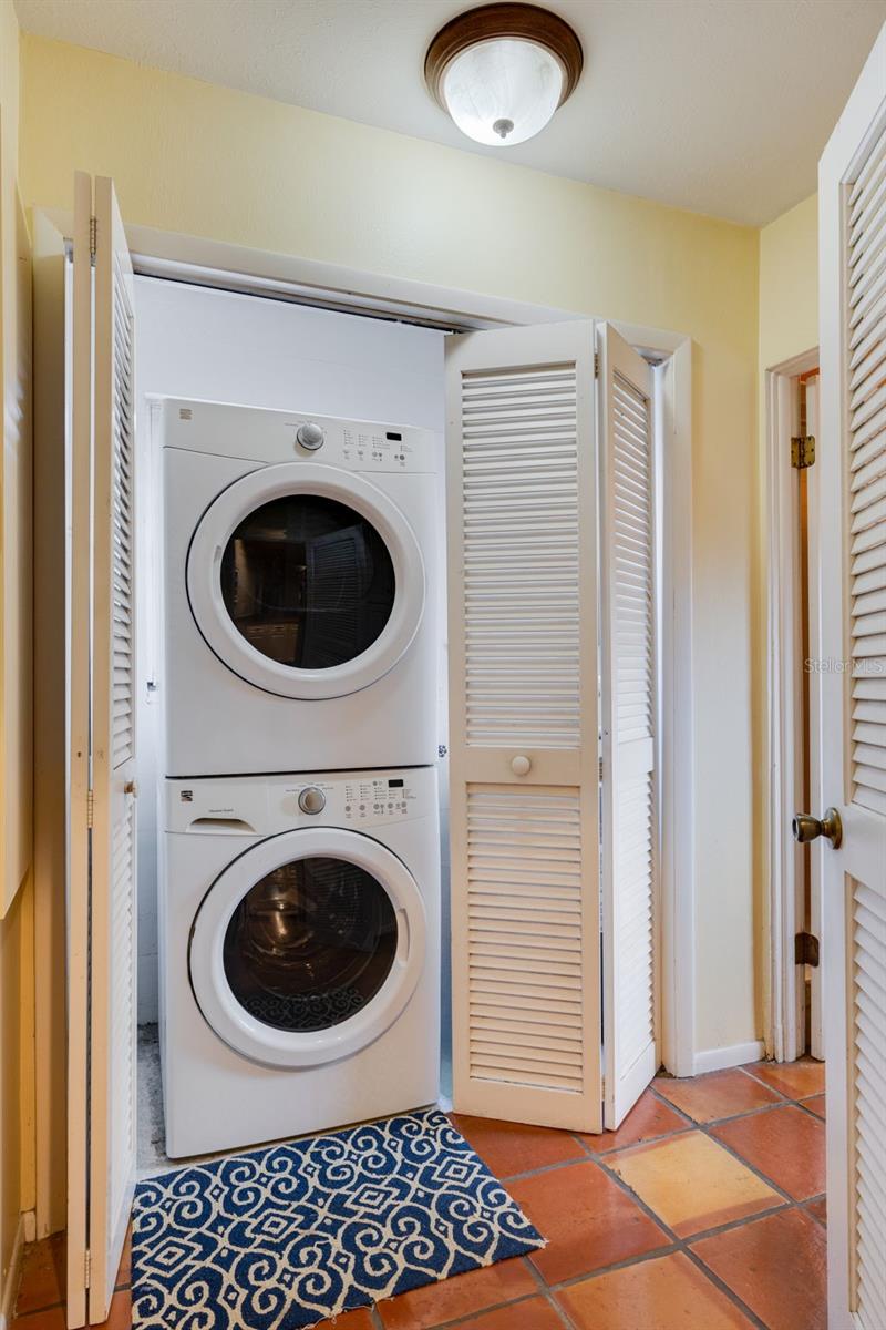 Image 25 of 31 For 239 Sovrano Road