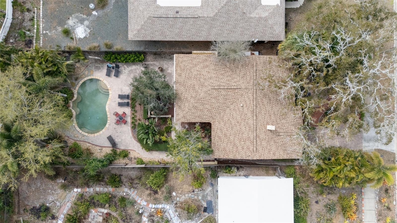 Image 29 of 31 For 239 Sovrano Road