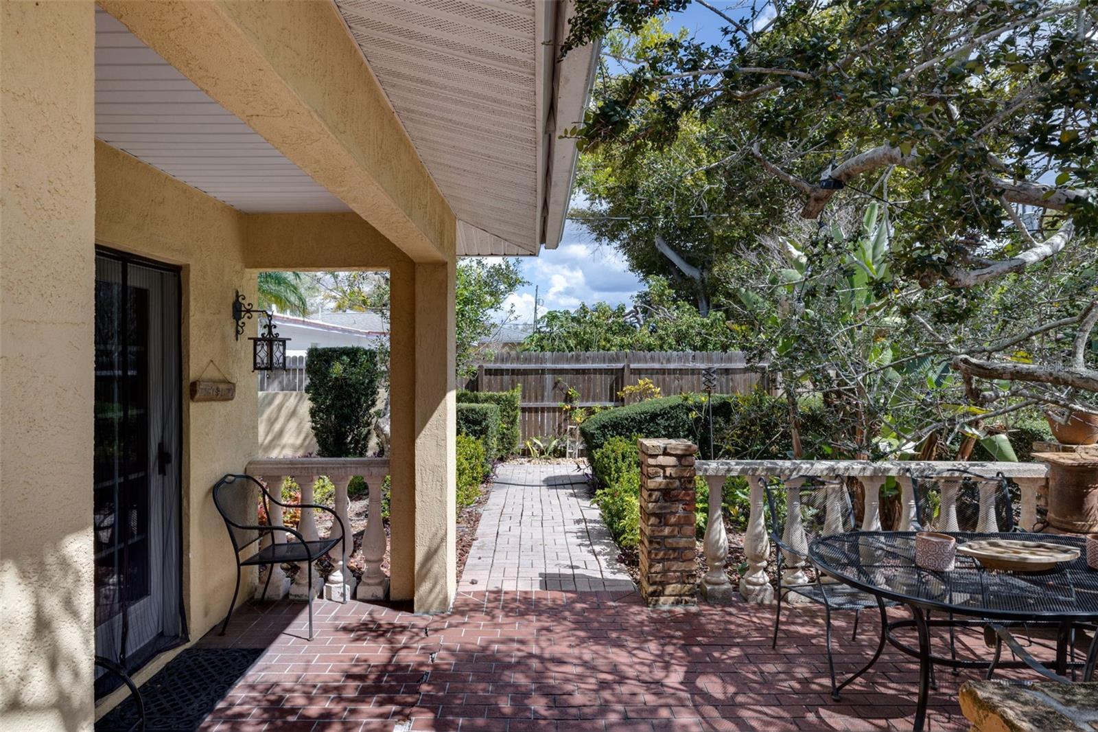 Image 5 of 31 For 239 Sovrano Road