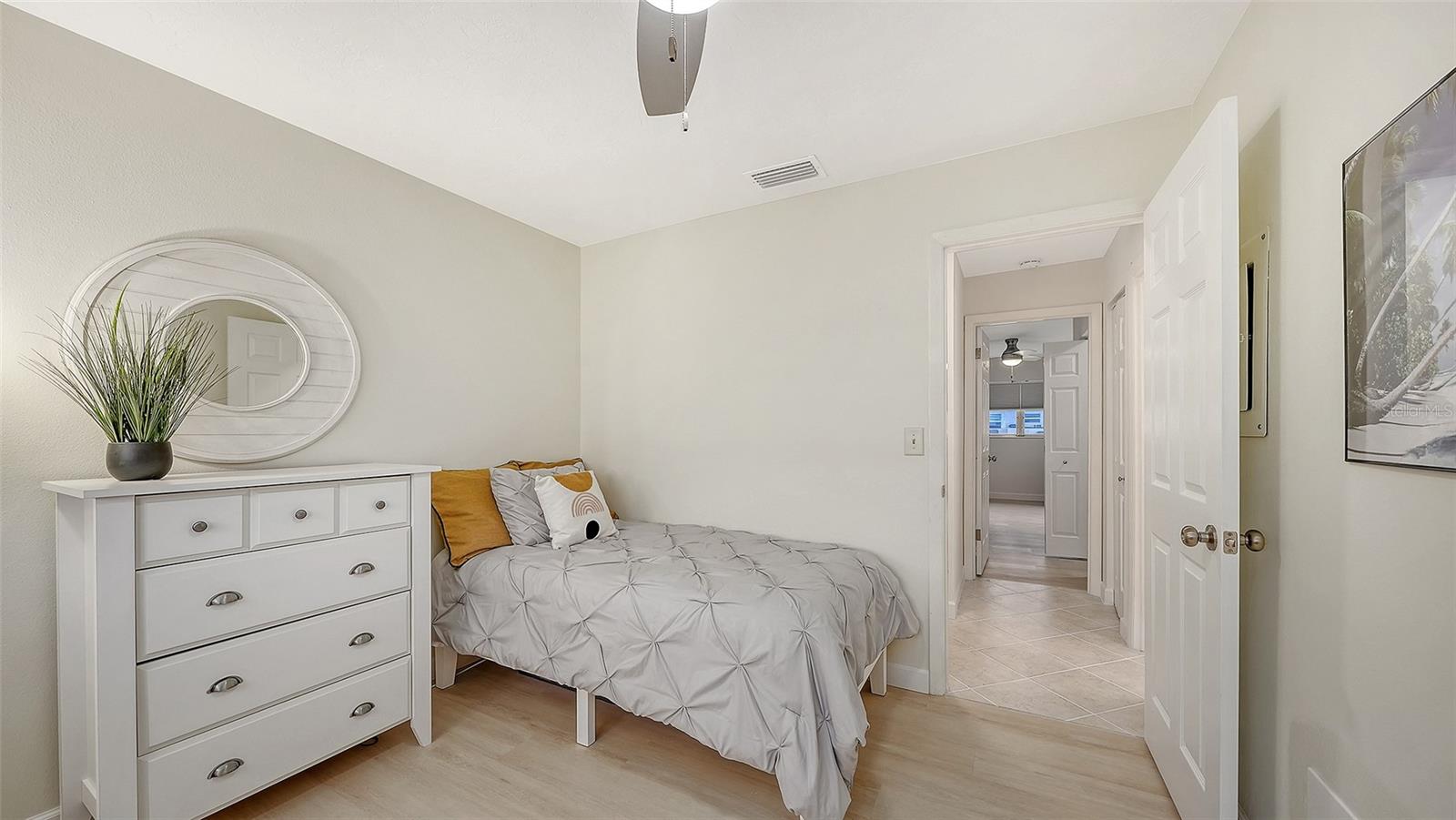 Image 17 of 28 For 2221 Orange Blossom Lane