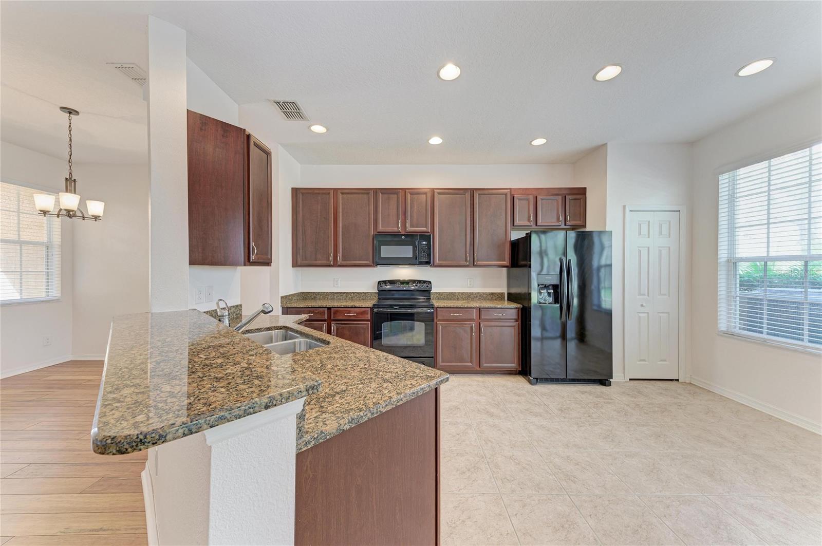 Image 10 of 52 For 8160 Villa Grande Ct