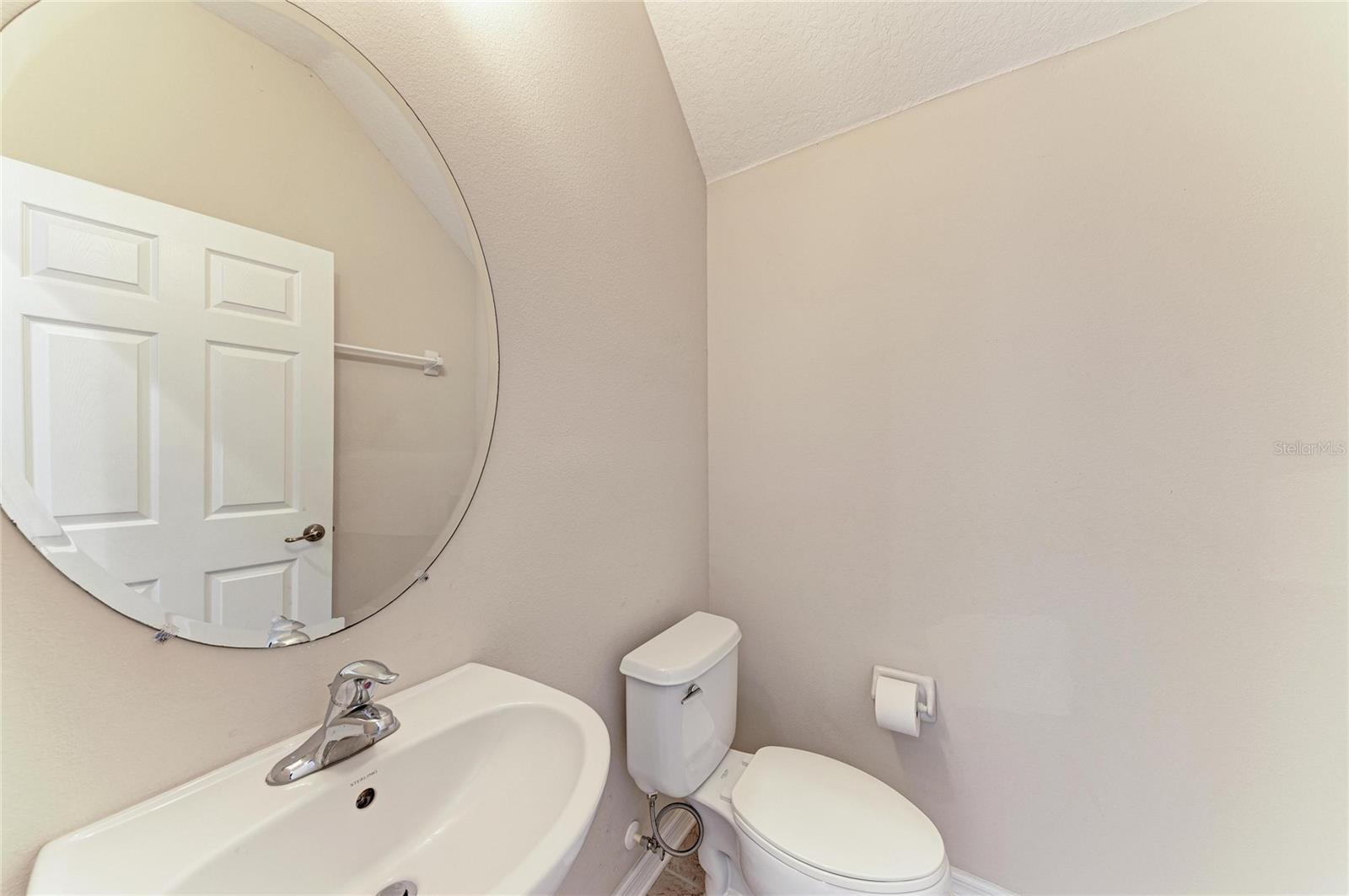 Image 16 of 52 For 8160 Villa Grande Ct