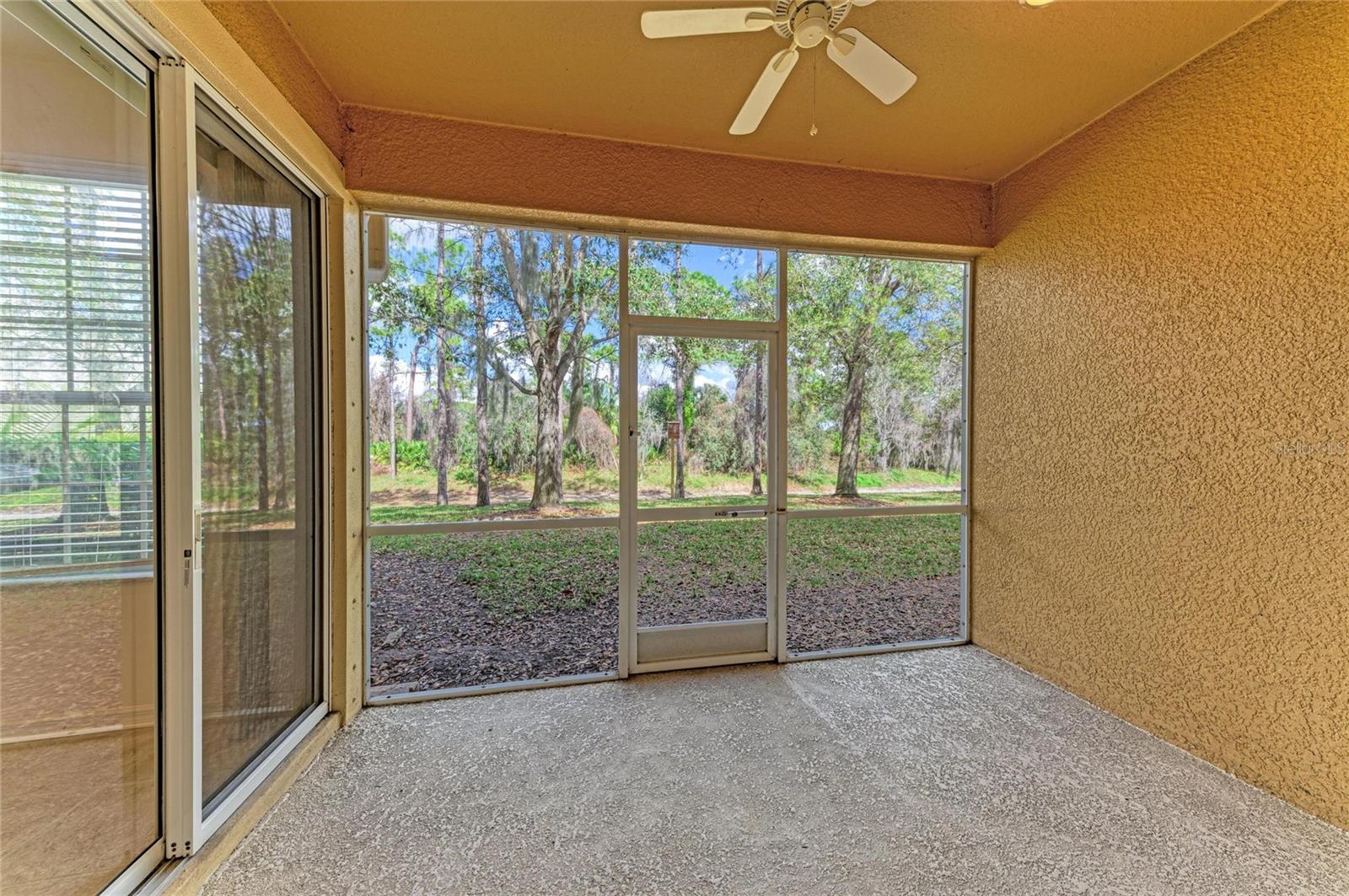 Image 36 of 52 For 8160 Villa Grande Ct