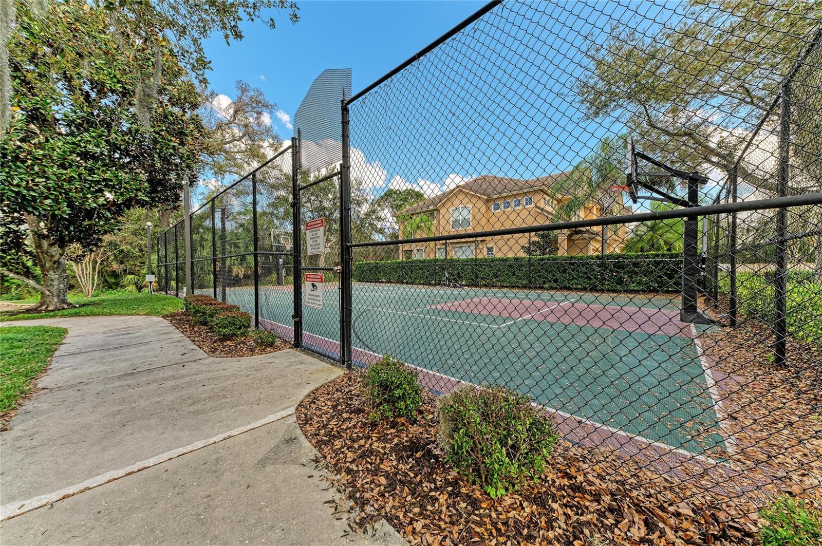 Image 45 of 52 For 8160 Villa Grande Ct