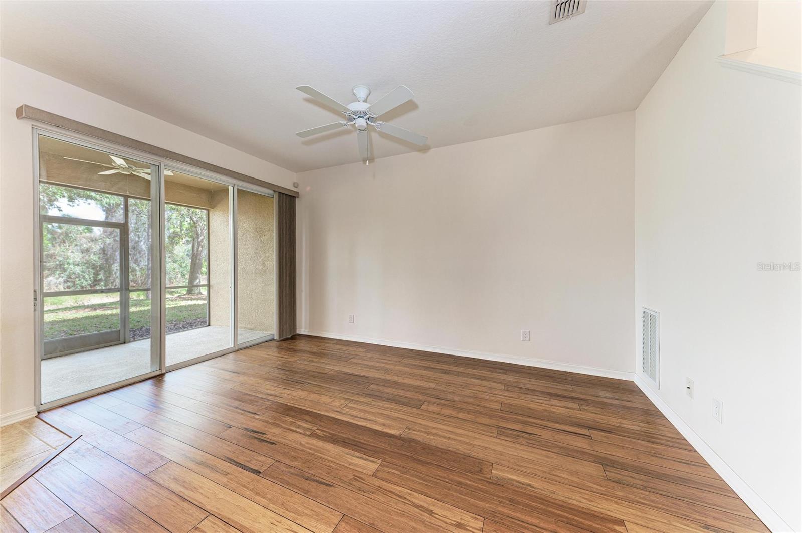 Image 6 of 52 For 8160 Villa Grande Ct