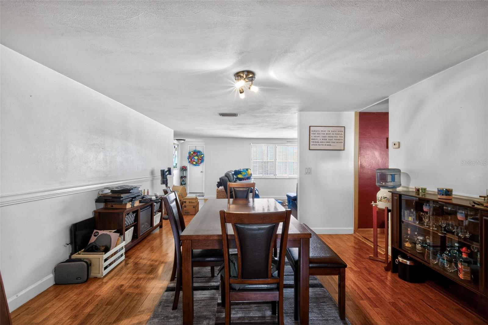 Listing photo id 11 for 11220 Glover Road