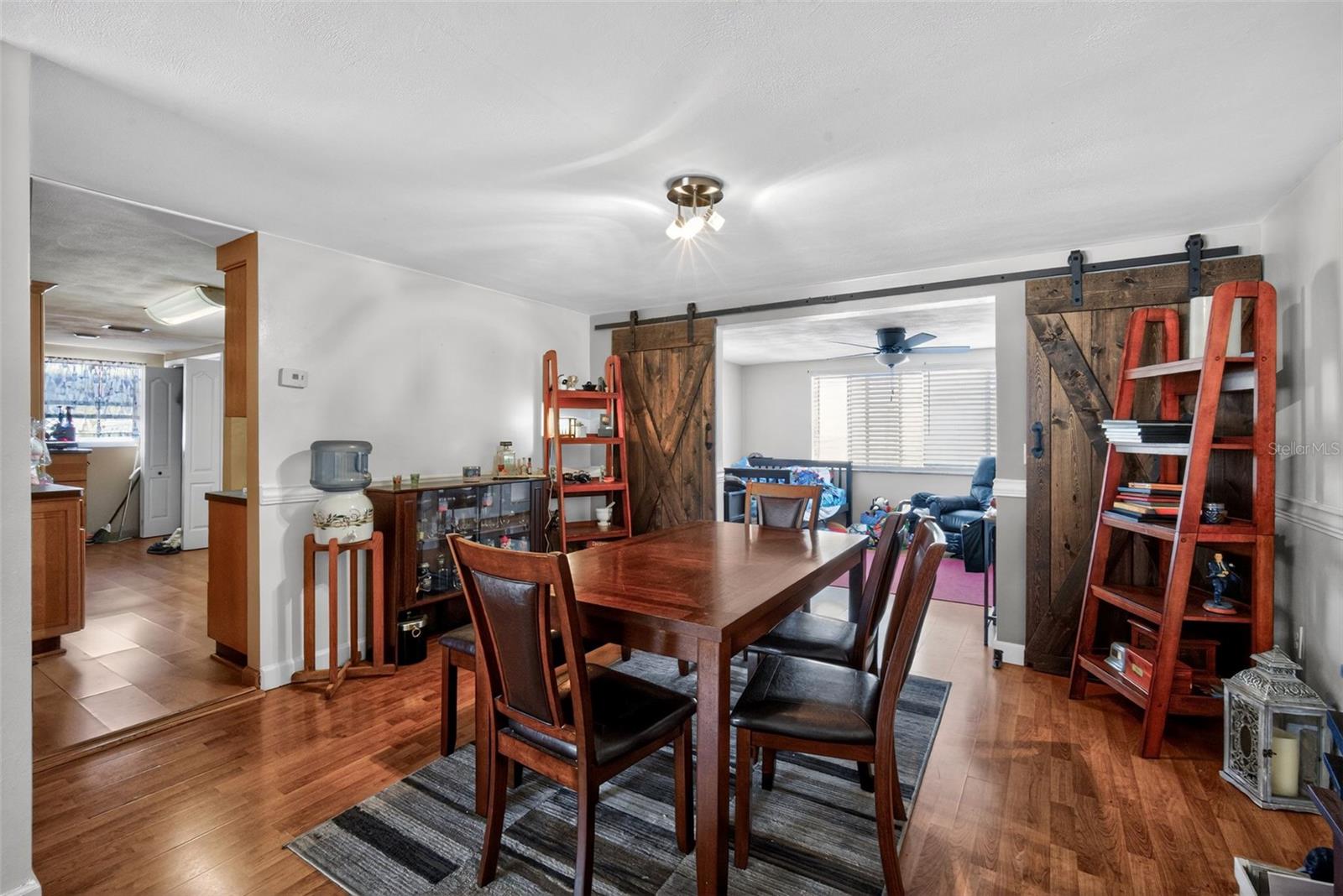 Listing photo id 12 for 11220 Glover Road