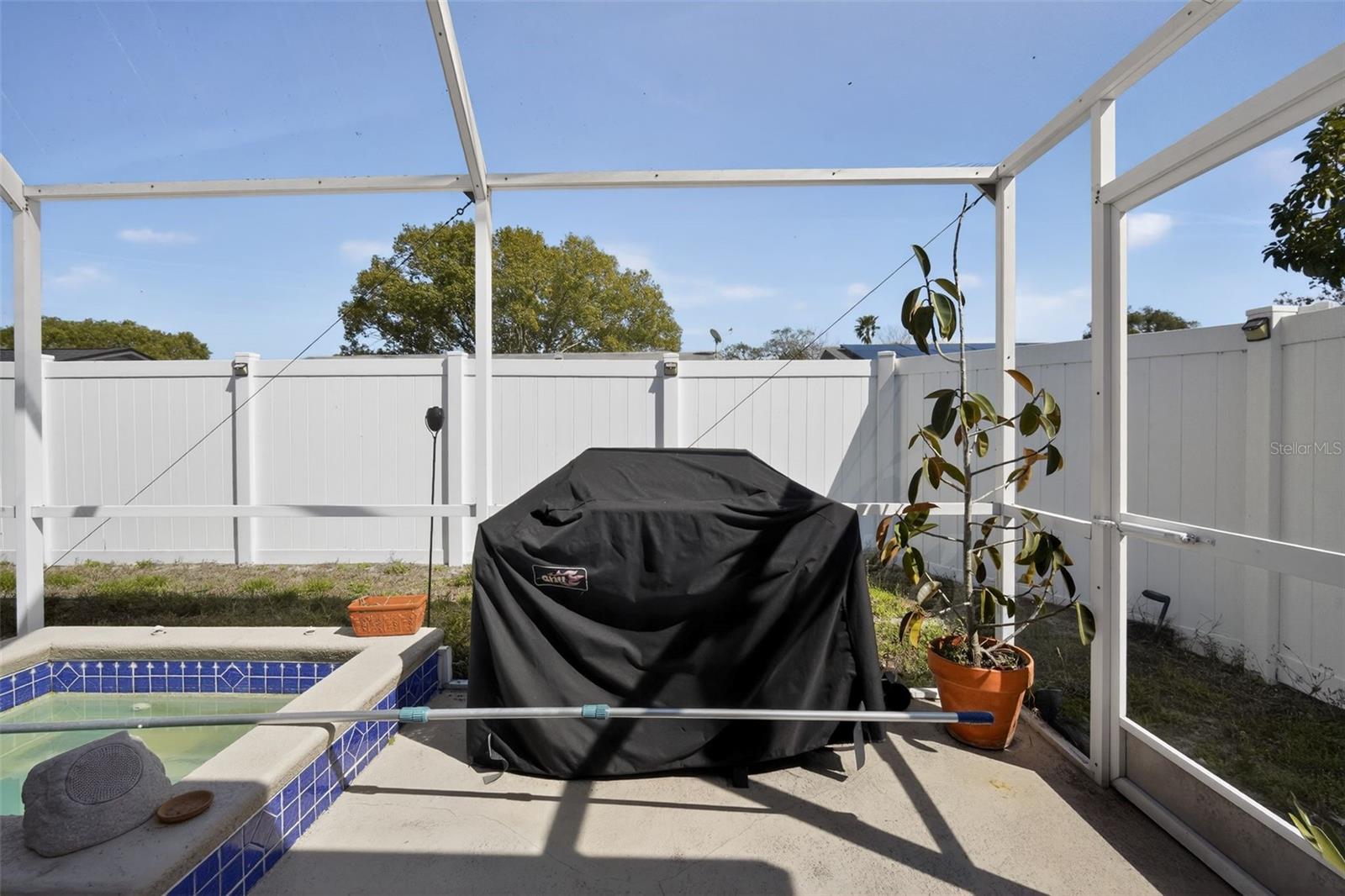 Listing photo id 22 for 11220 Glover Road