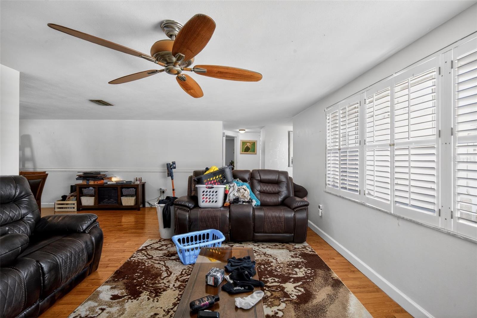 Listing photo id 7 for 11220 Glover Road