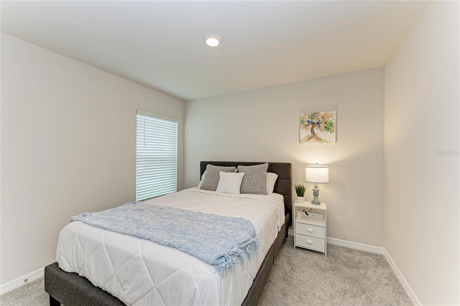 Image 21 of 31 For 3915 Direct Green Place