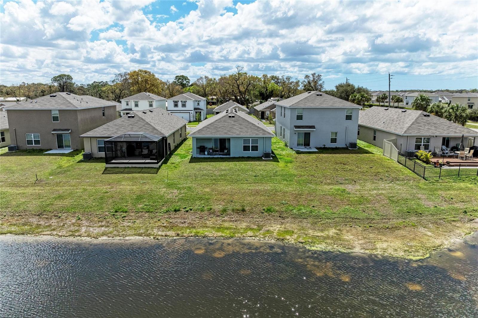 Image 28 of 31 For 3915 Direct Green Place