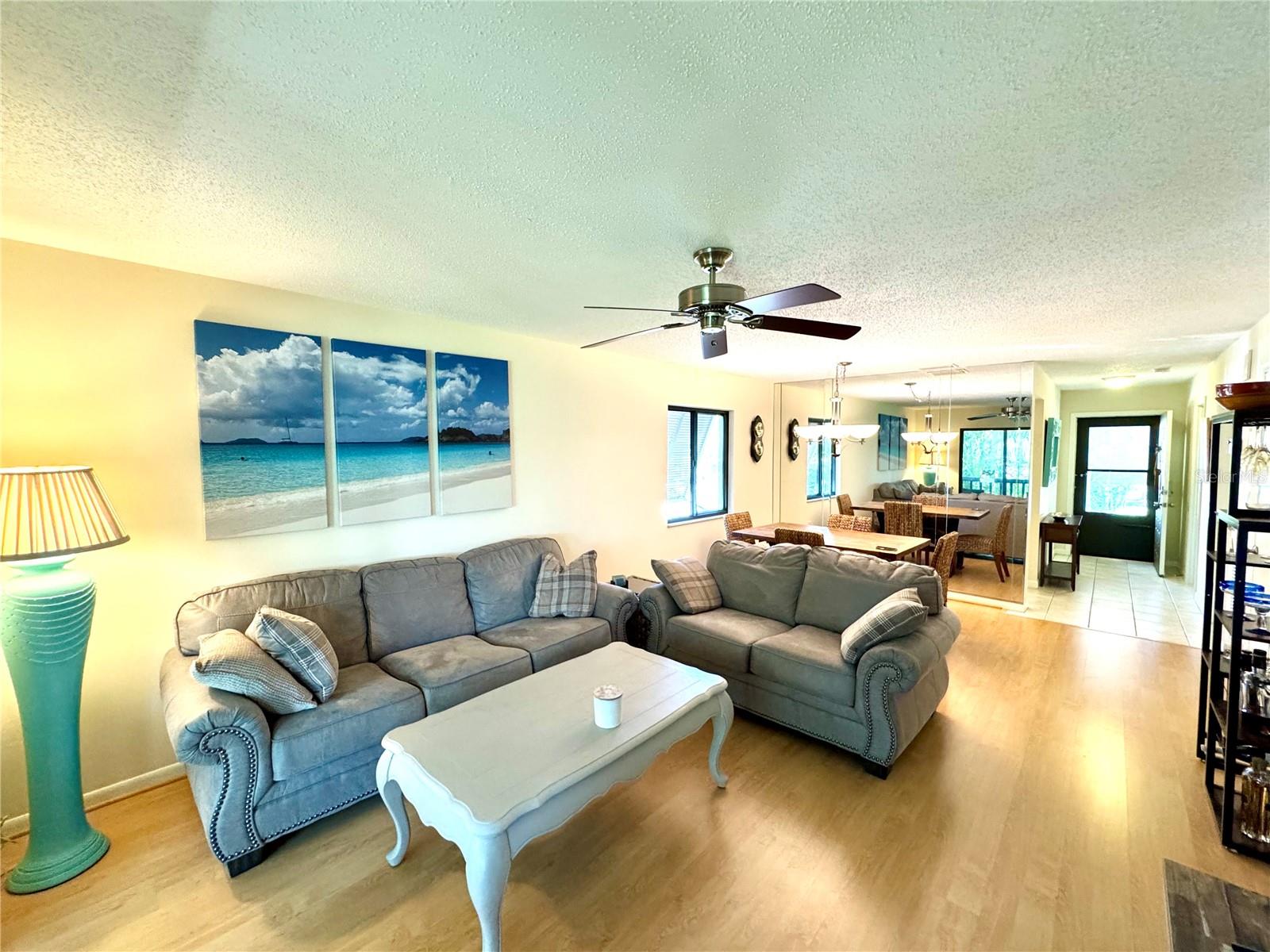 Image 11 of 51 For 5228 Willow Links  76