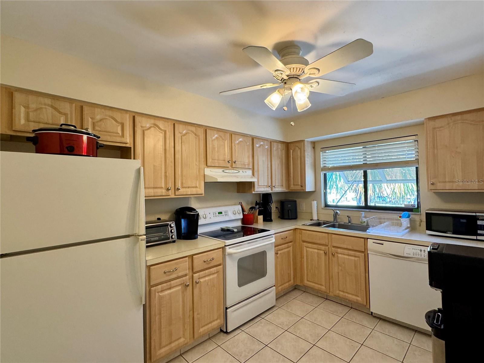 Image 17 of 51 For 5228 Willow Links  76