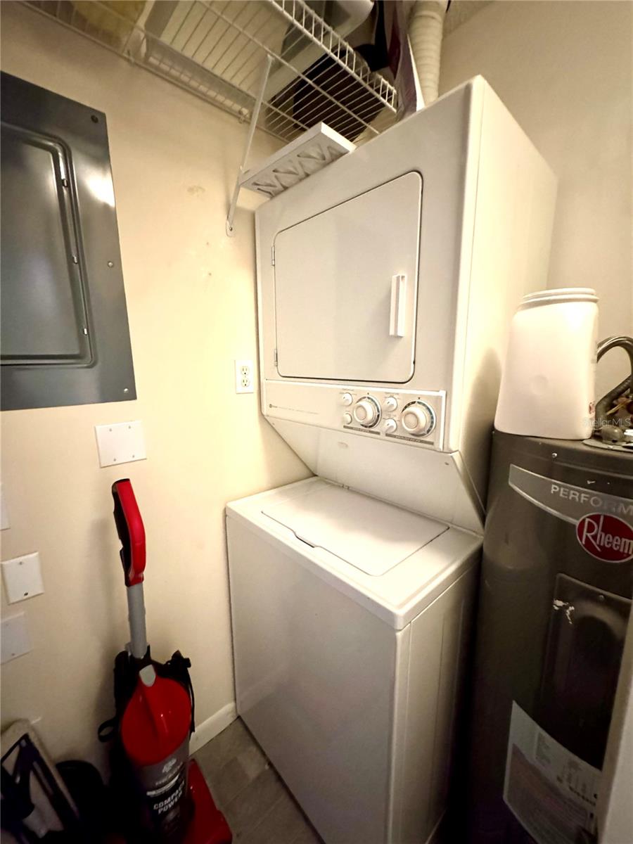 Image 27 of 51 For 5228 Willow Links  76