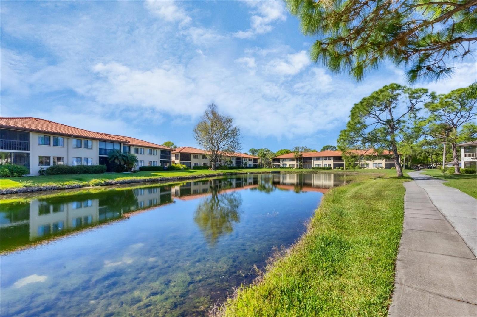 Image 40 of 51 For 5228 Willow Links  76