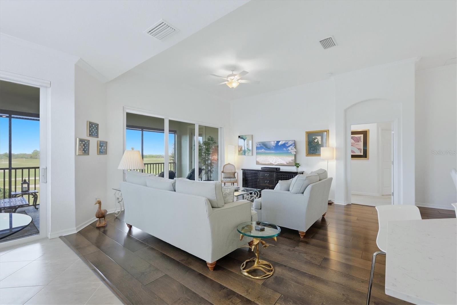 Image 10 of 90 For 7412 Divot Loop 7412