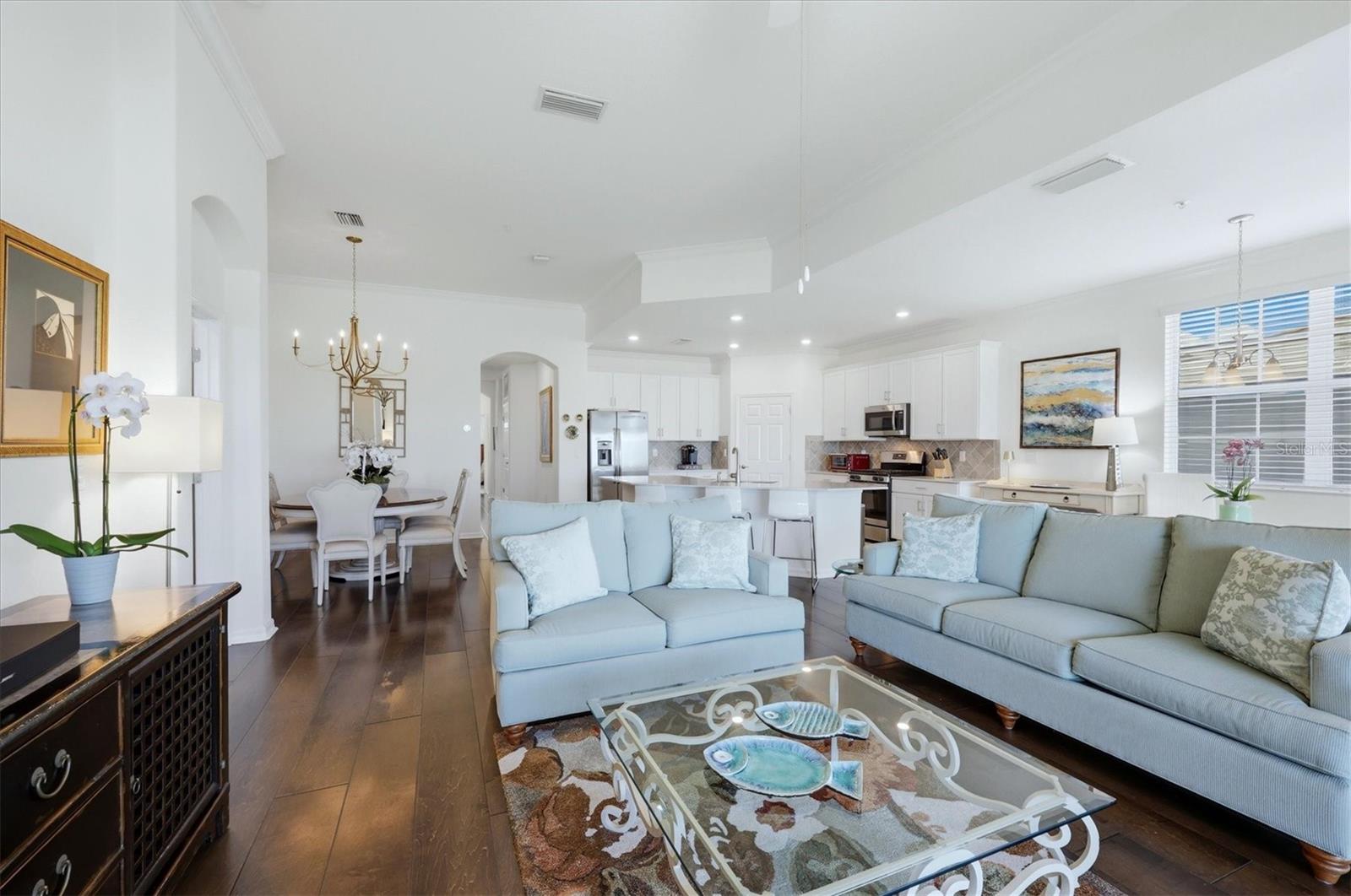 Image 12 of 90 For 7412 Divot Loop 7412