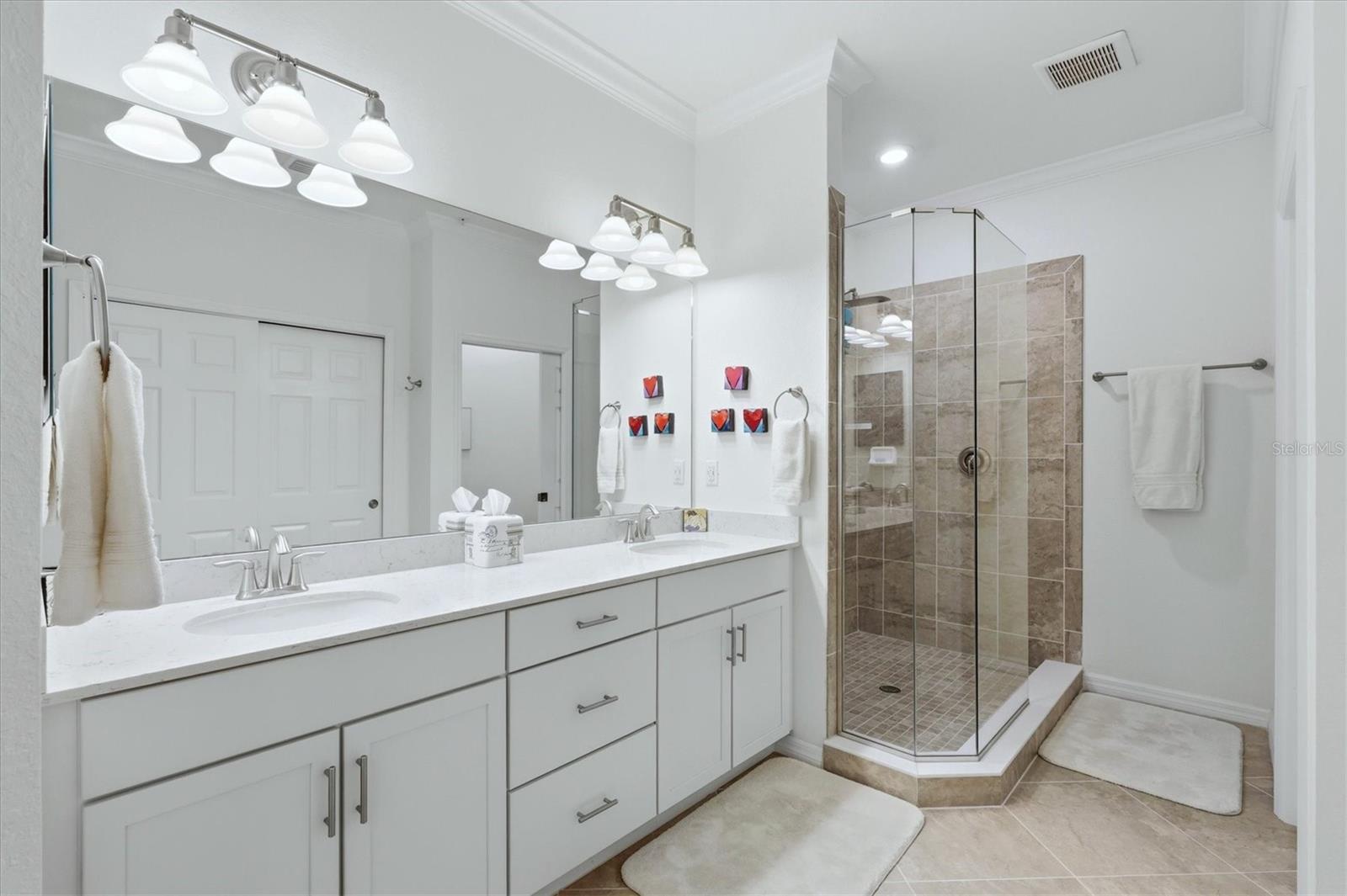 Image 23 of 90 For 7412 Divot Loop 7412