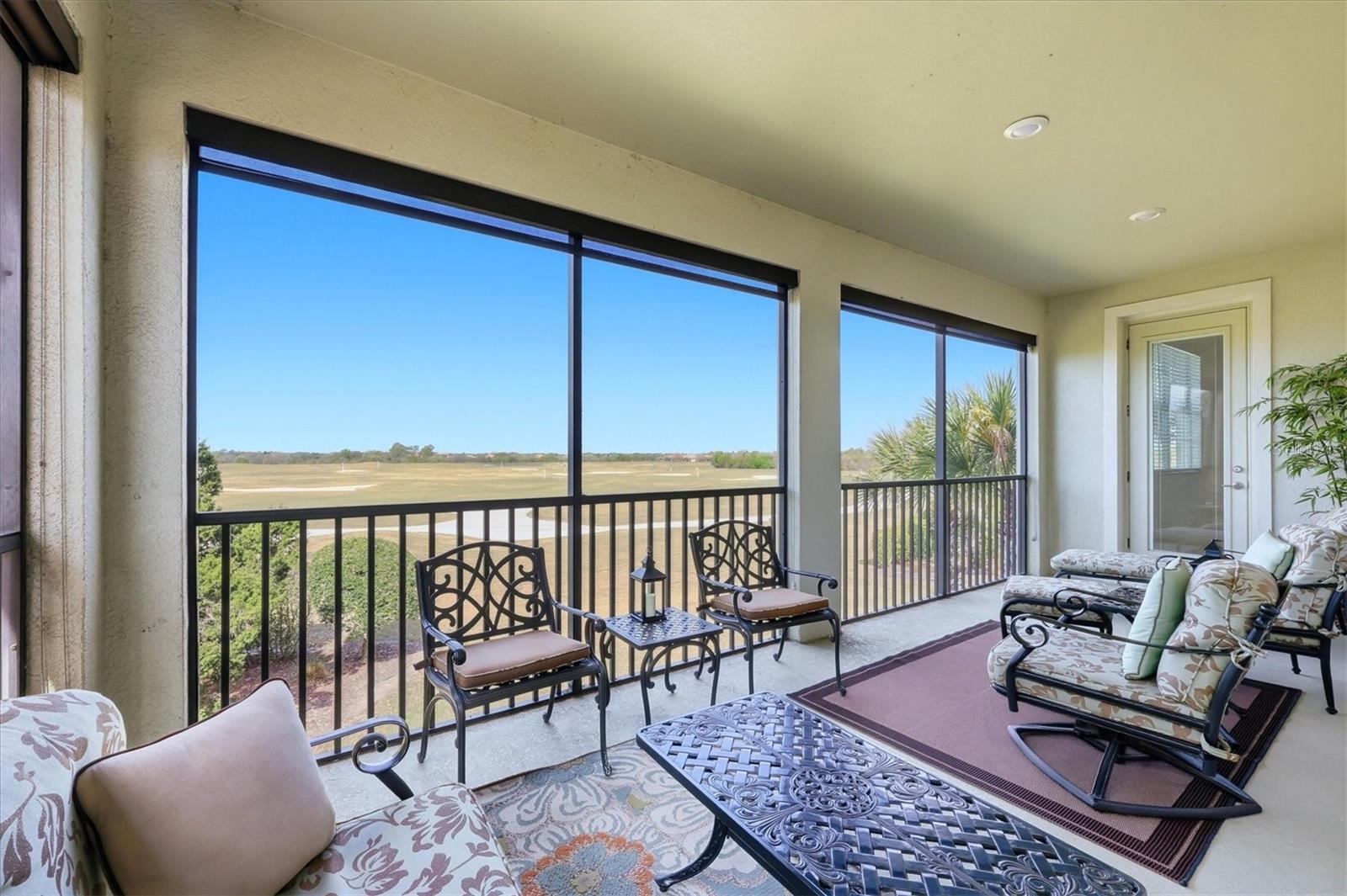 Image 31 of 90 For 7412 Divot Loop 7412